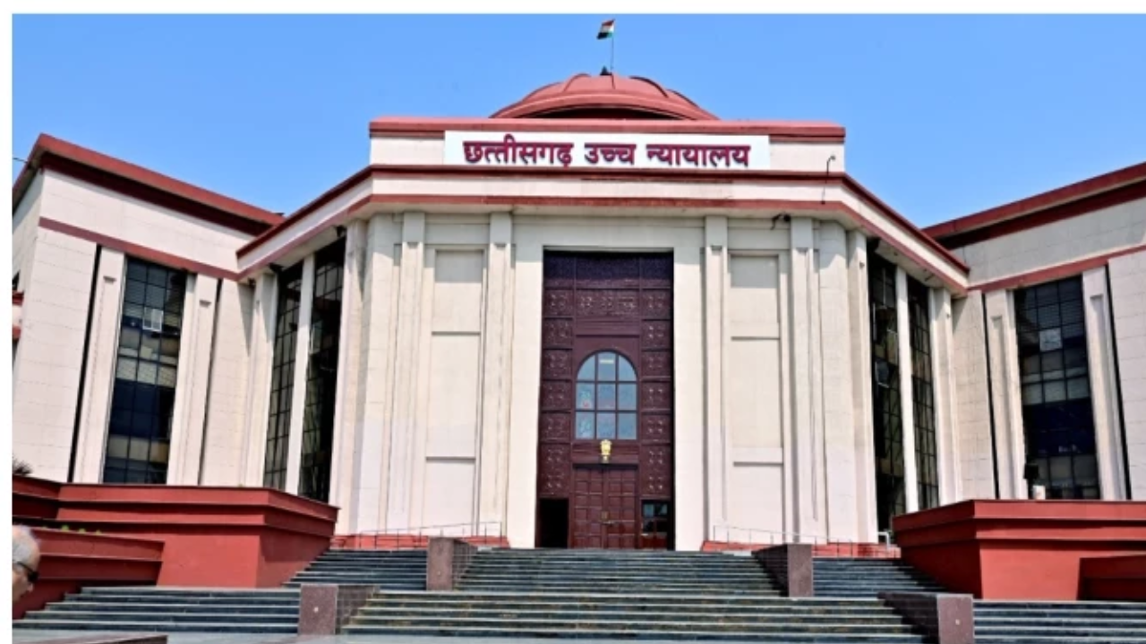 छत्तीसगढ़ हाईकोर्ट की बड़ी उपलब्धि: 7 महीनों में 32,747 मामलों का निपटारा, लंबित मामलों में ऐतिहासिक कमी