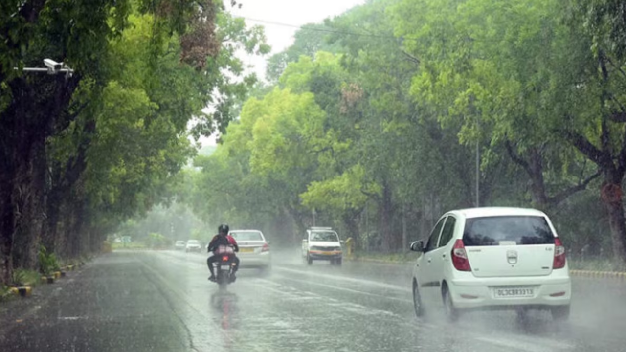 छत्तीसगढ़ में अगले 4 दिन बारिश का अलर्ट, कई जिलों में भारी बारिश की संभावना; येलो अलर्ट जारी